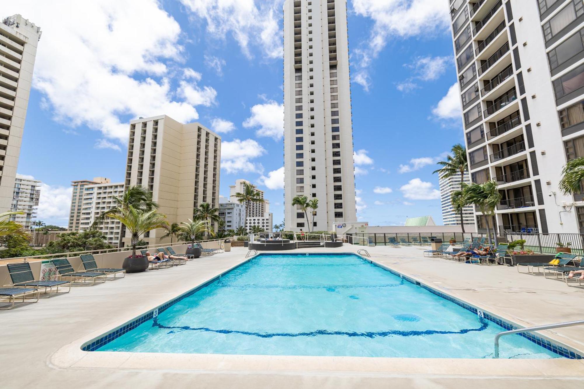 Great Ocean View Condo, Near Beach With Free Parking! Honolulu Exterior photo