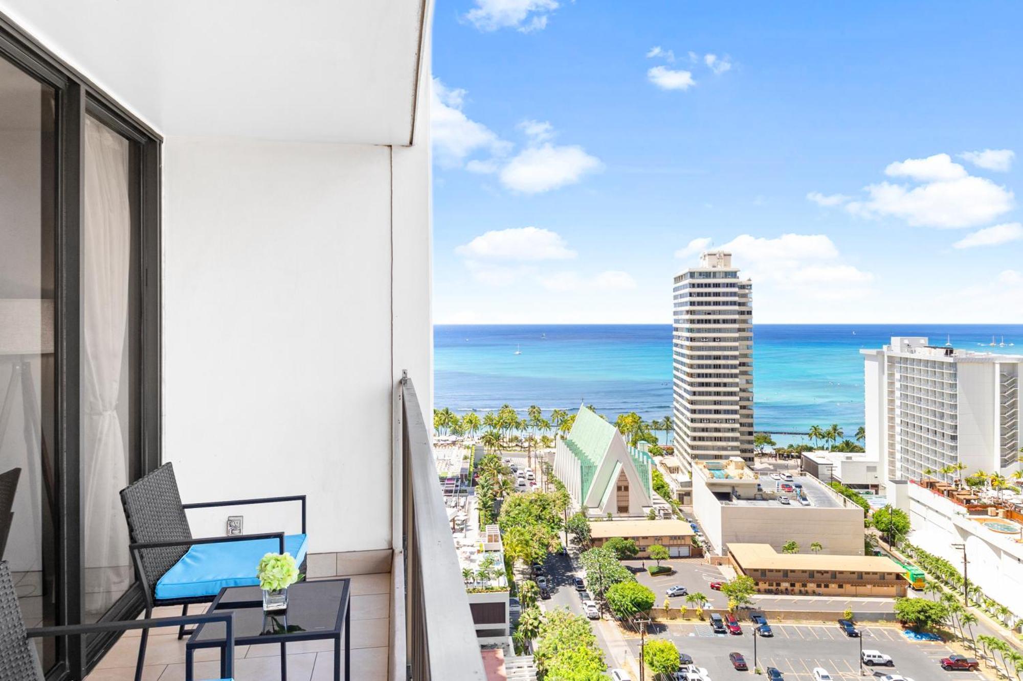 Great Ocean View Condo, Near Beach With Free Parking! Honolulu Exterior photo